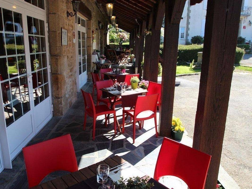 Hotel & Restaurant in Douarnenez | Auberge de Kervéoc'h